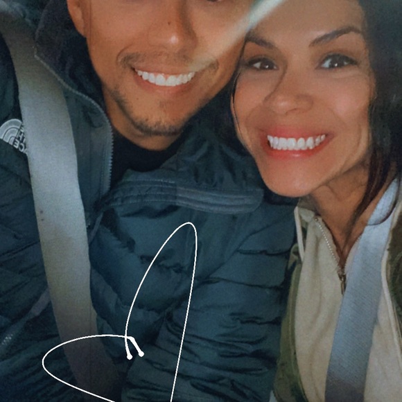 Meet your Posher, Flores - Picture 5 of 9